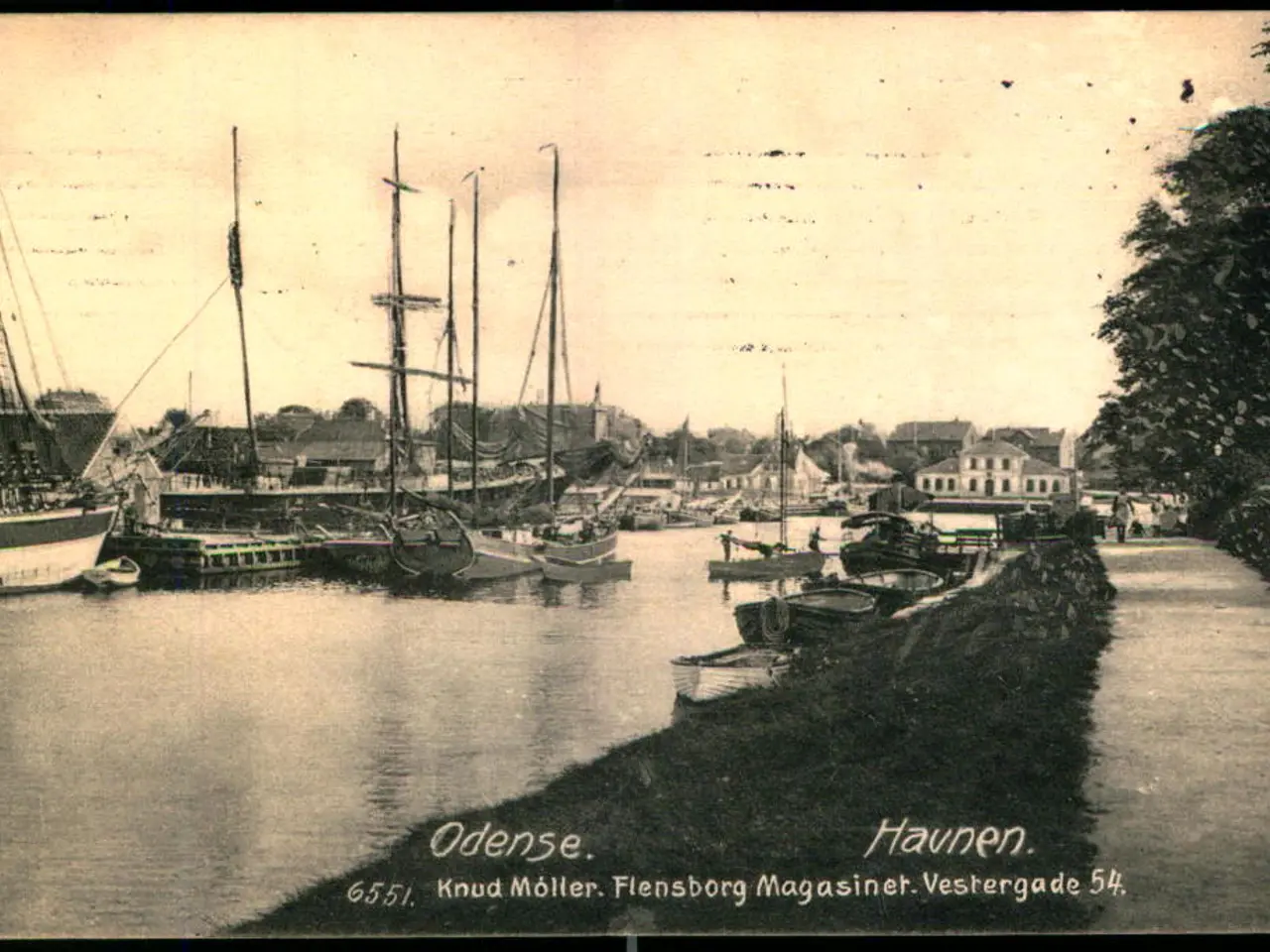 Billede 1 - Odense - Havnen - Knud Møller - Flensborg Magasinet 6551 - Brugt