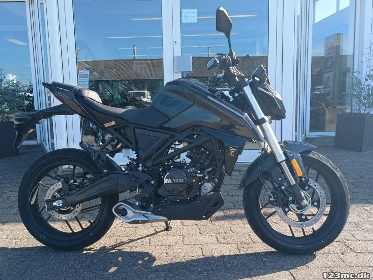 Billede 1 - Voge R 125