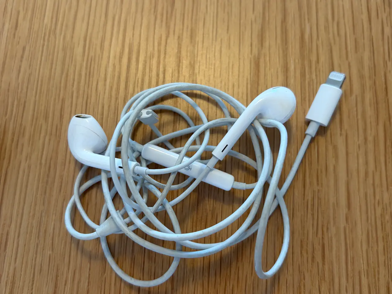 Billede 11 - Mørkeblå iPhone 12, 64 GB