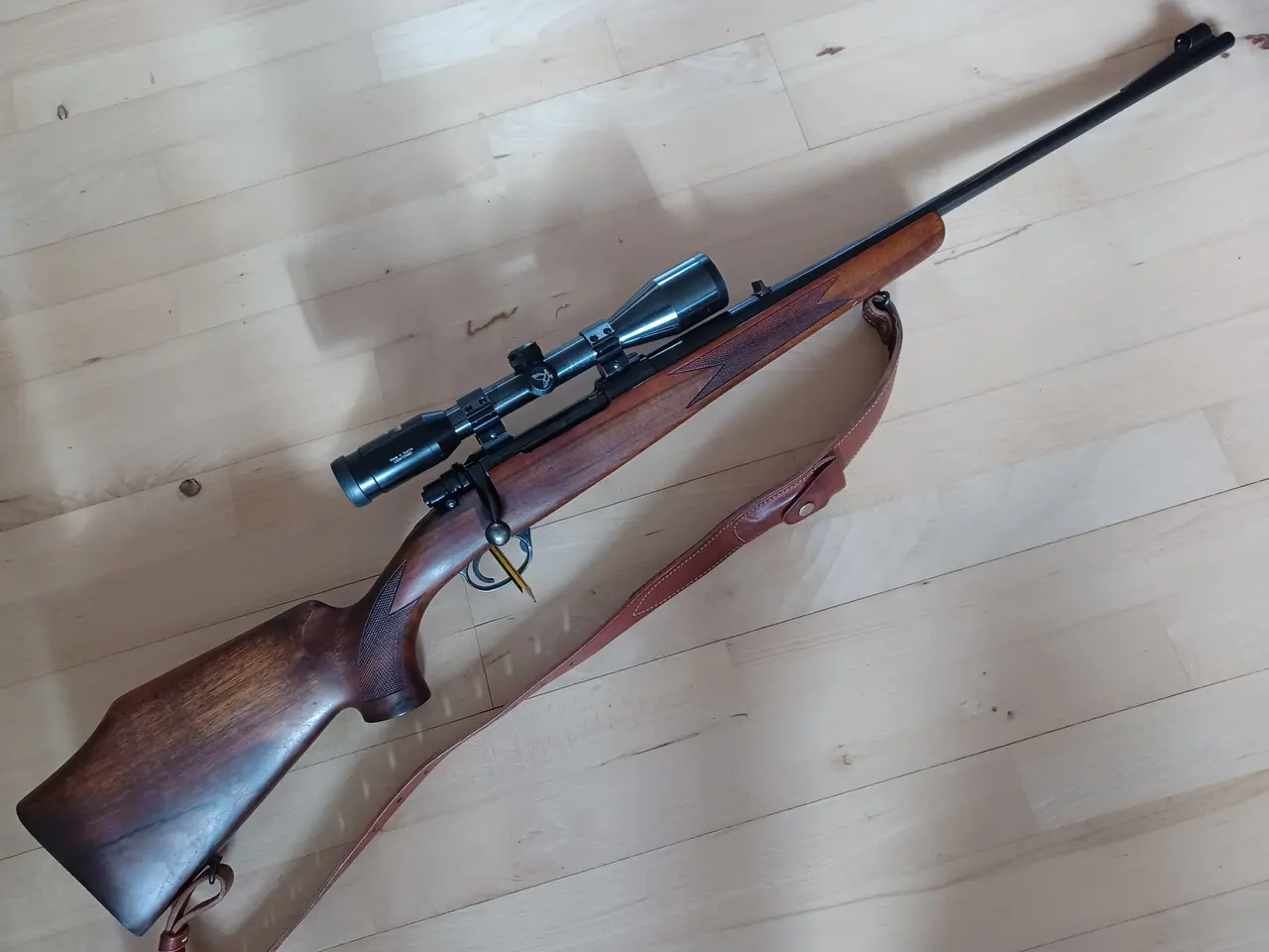 Billede 2 - Husqvarna 1640 jagtriffel kaliber 6,5x55