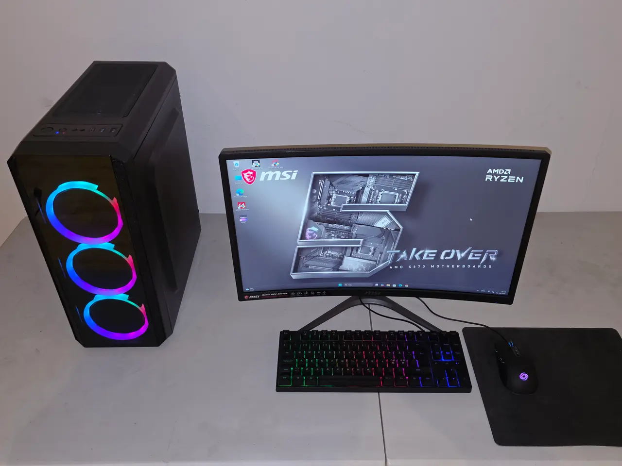 Billede 5 - MSI R5 Gaming Pc + 24" MSI Gaming Skærm