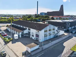 Lyse og velindrettede kontorlokaler med attraktiv beliggenhed i Roskilde