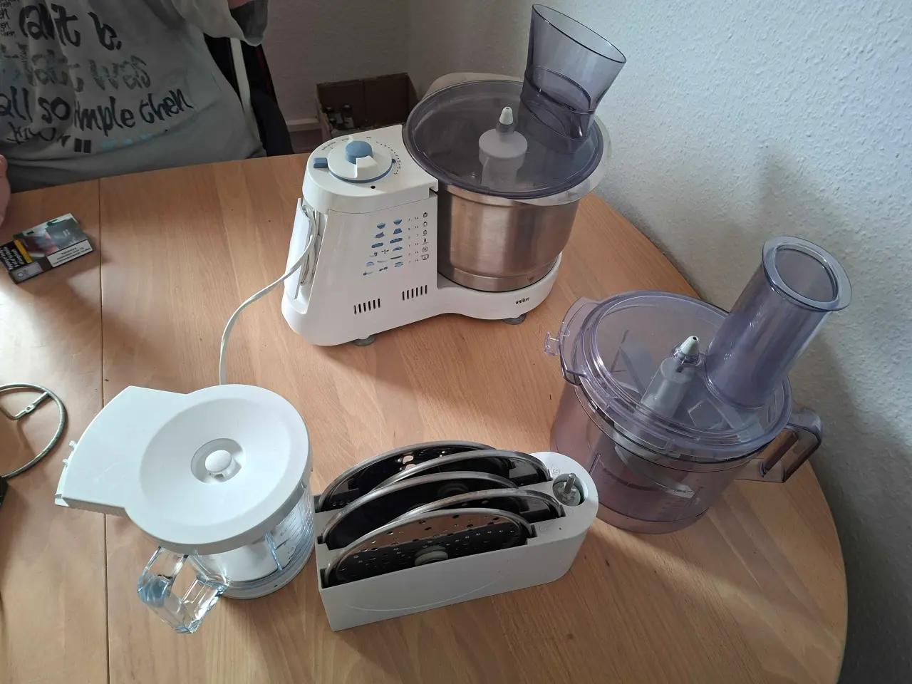 Billede 1 - Braun køkkenmaskine med extra udstyr
