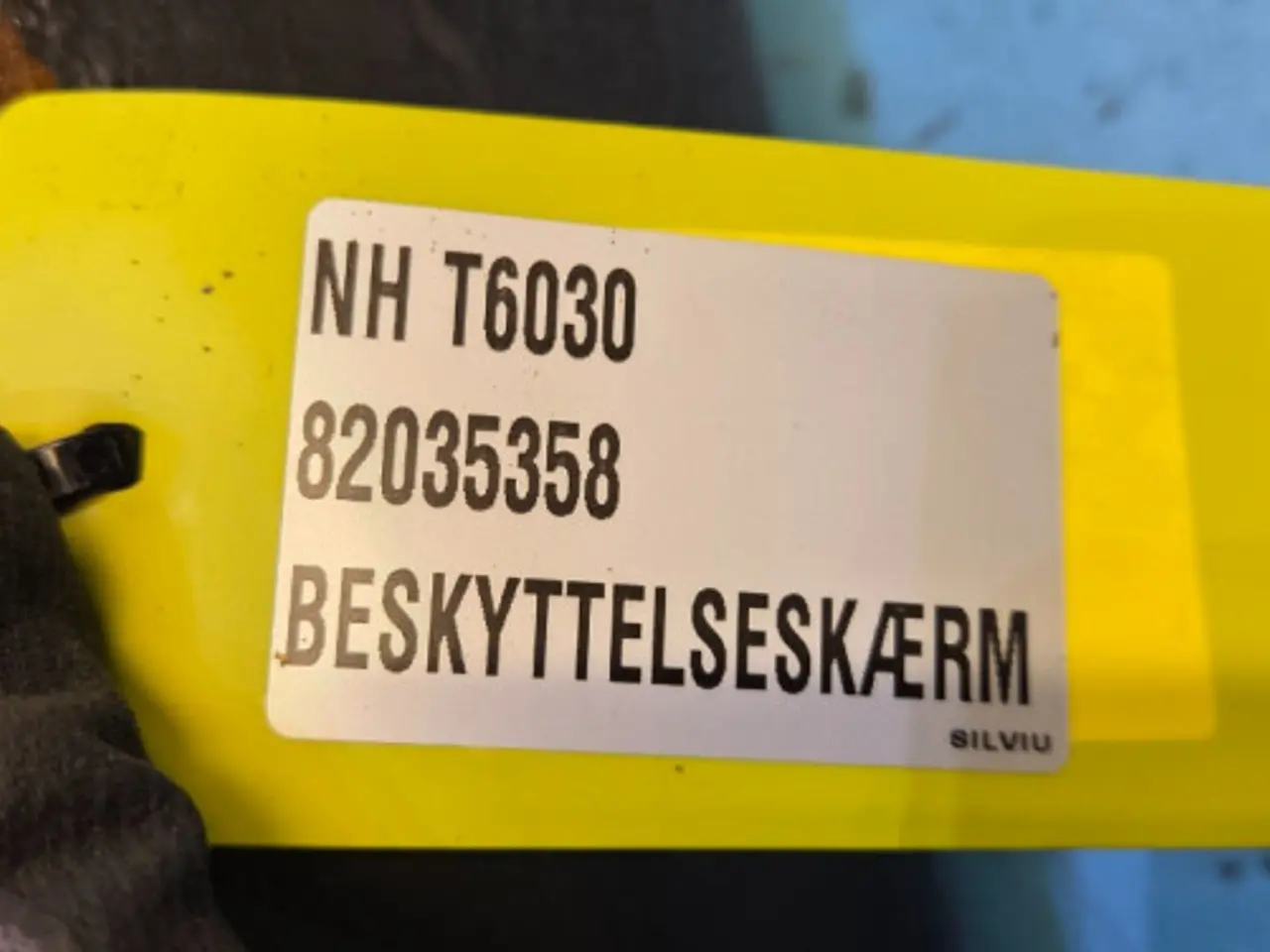 Billede 9 - New Holland T6030 Beskyttelsesskærm 82035358