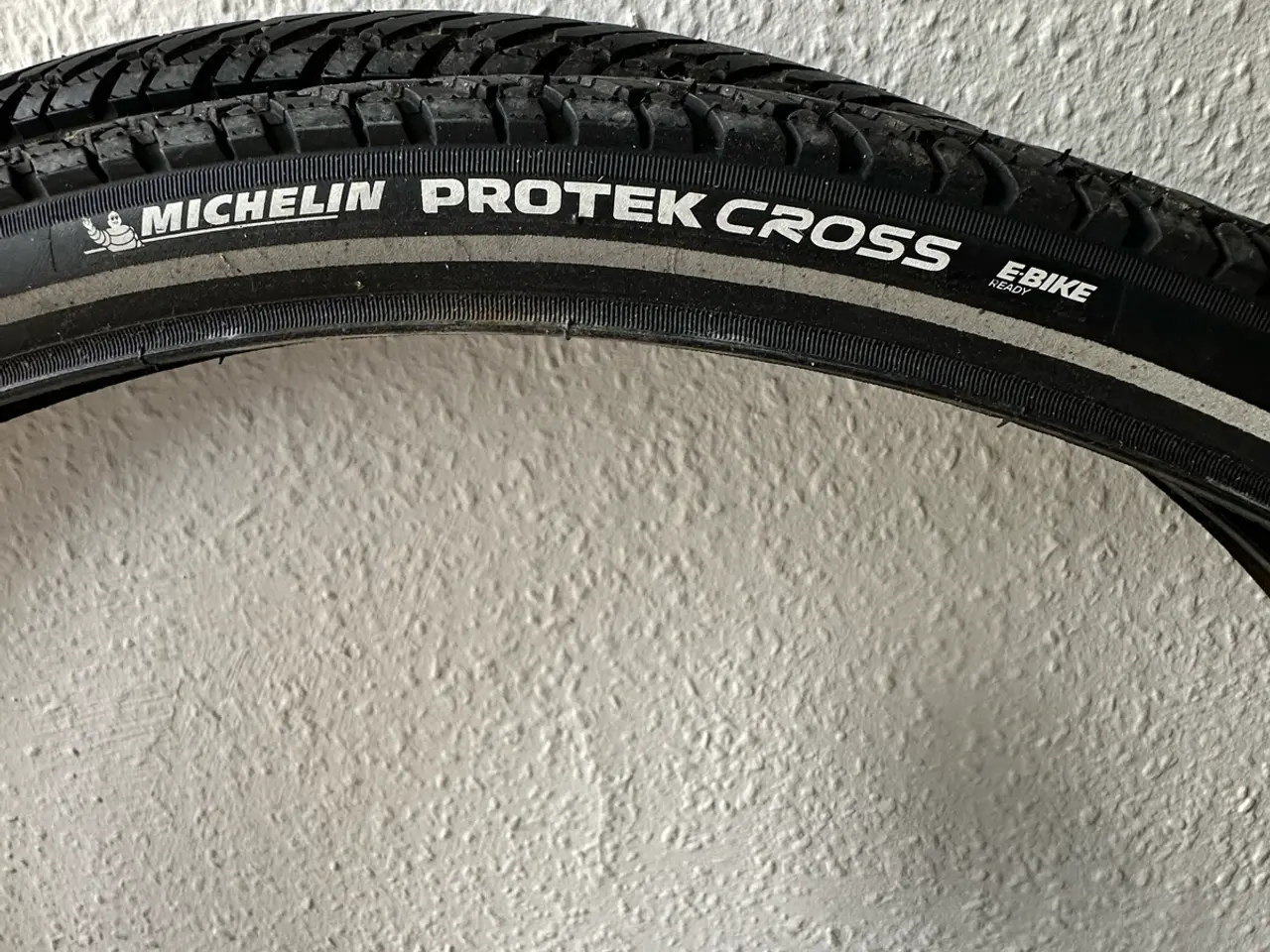 Billede 2 - MICHELIN Protek Cross Standard tire 700 x 40