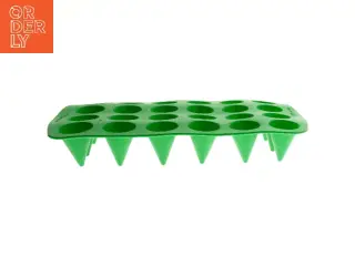 Grøn konisk silikoneform (str. 33,5x21,5 cm)
