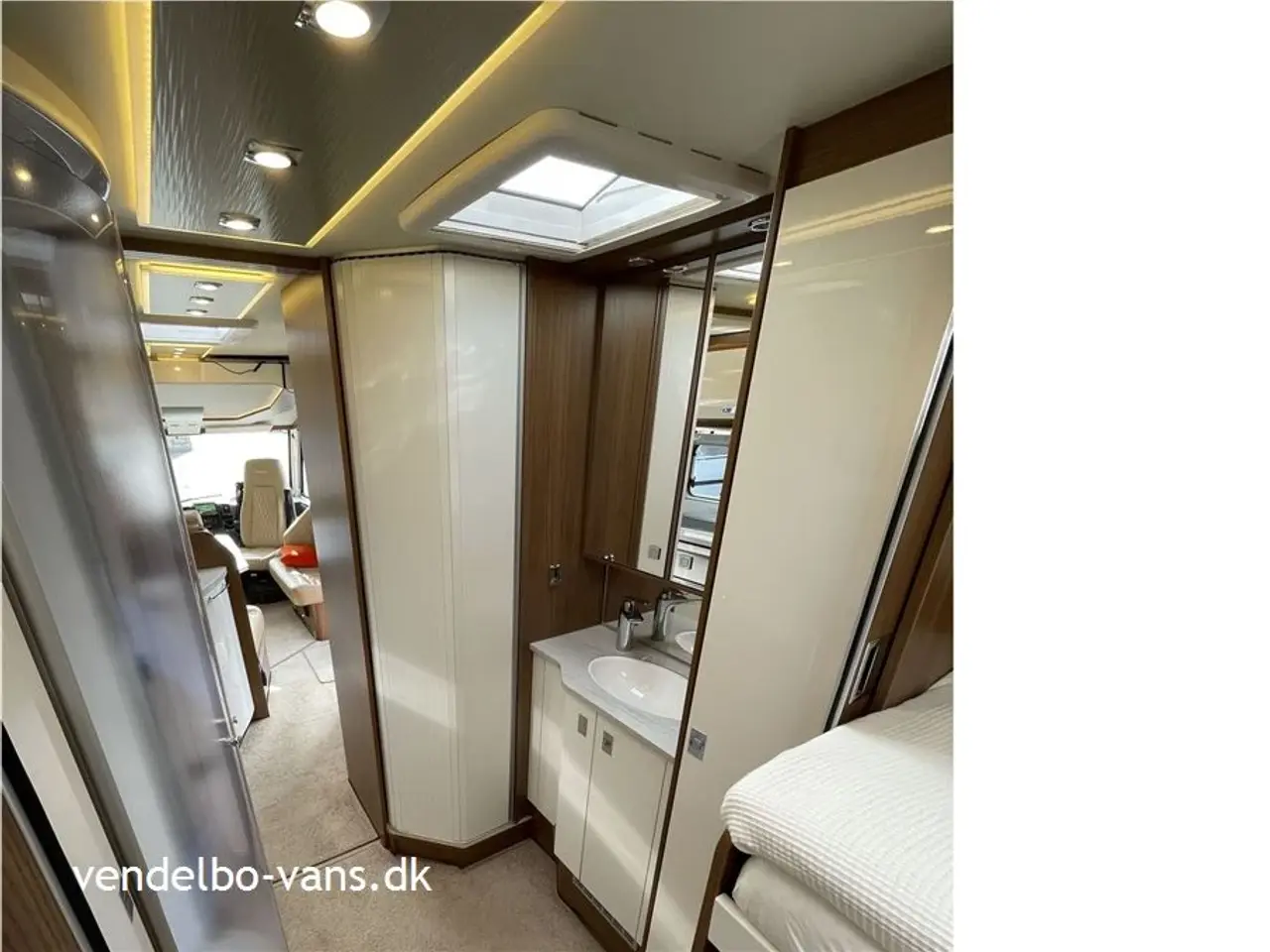 Billede 9 - 2016 - Bürstner Elegance I 910 G   Elegance - Danmarks mest velholdte autocamper