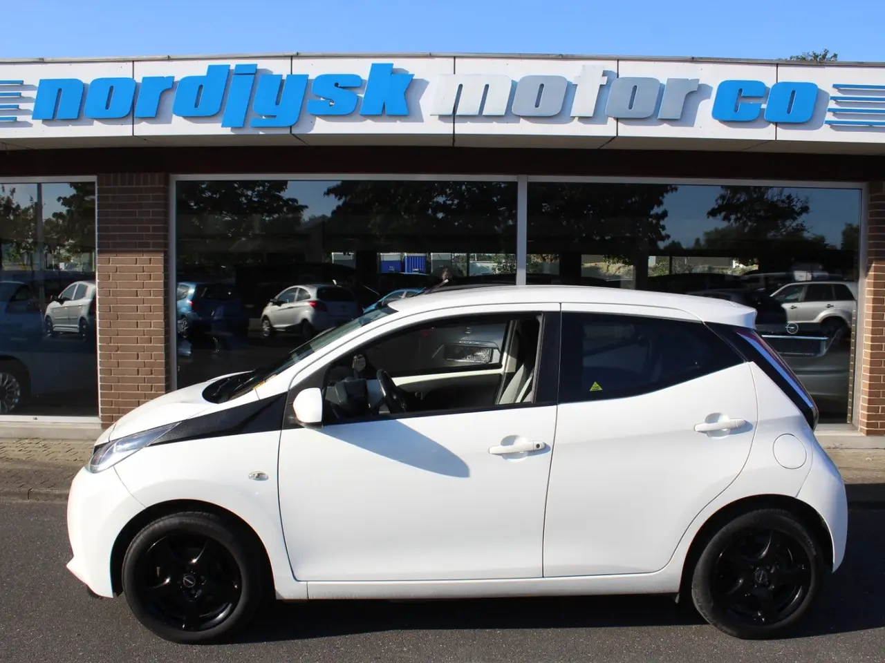 Billede 1 - Toyota Aygo 1,0 VVT-i x-play
