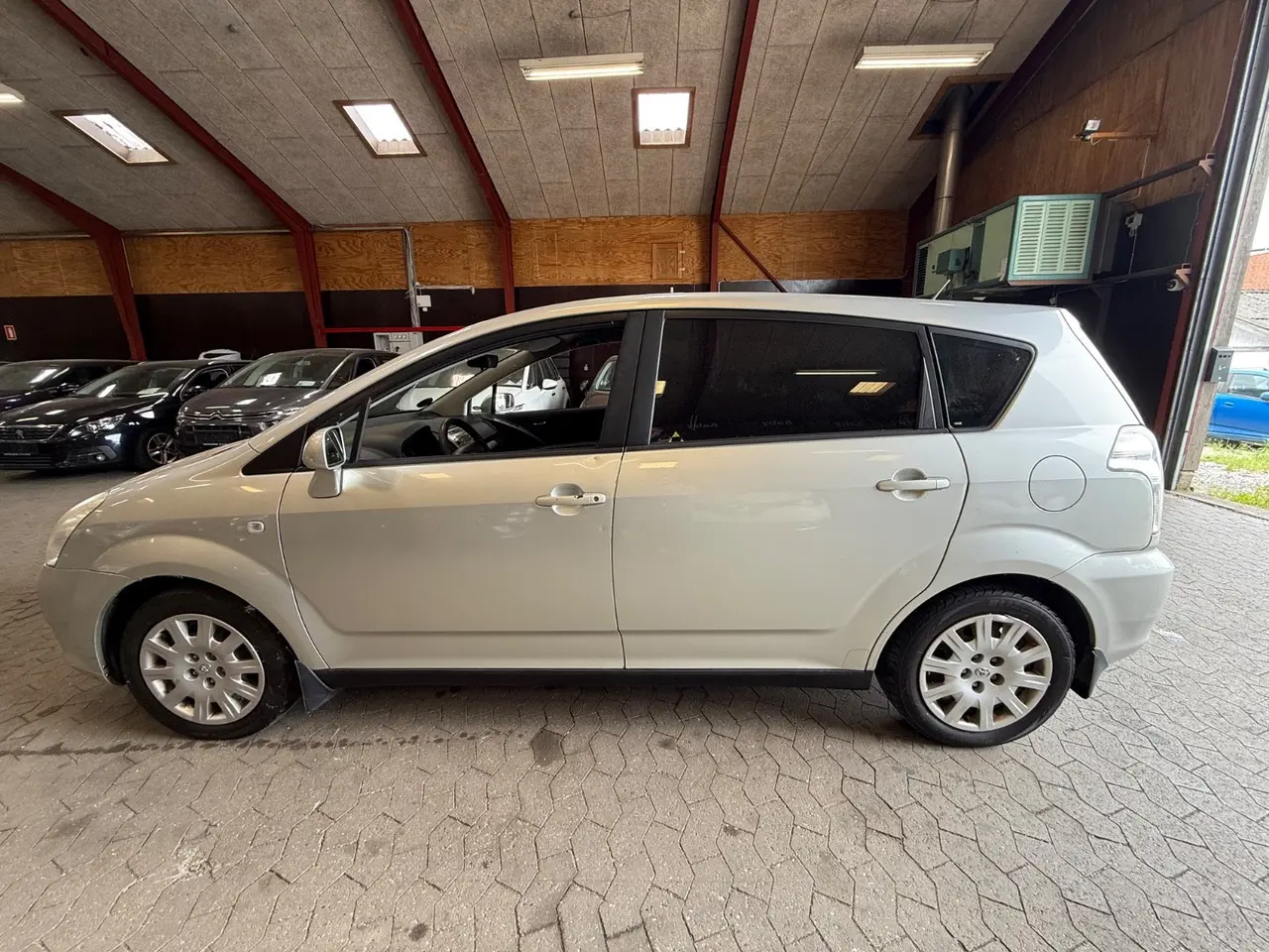 Billede 8 - Toyota Corolla Verso 1,8 Luna 7prs