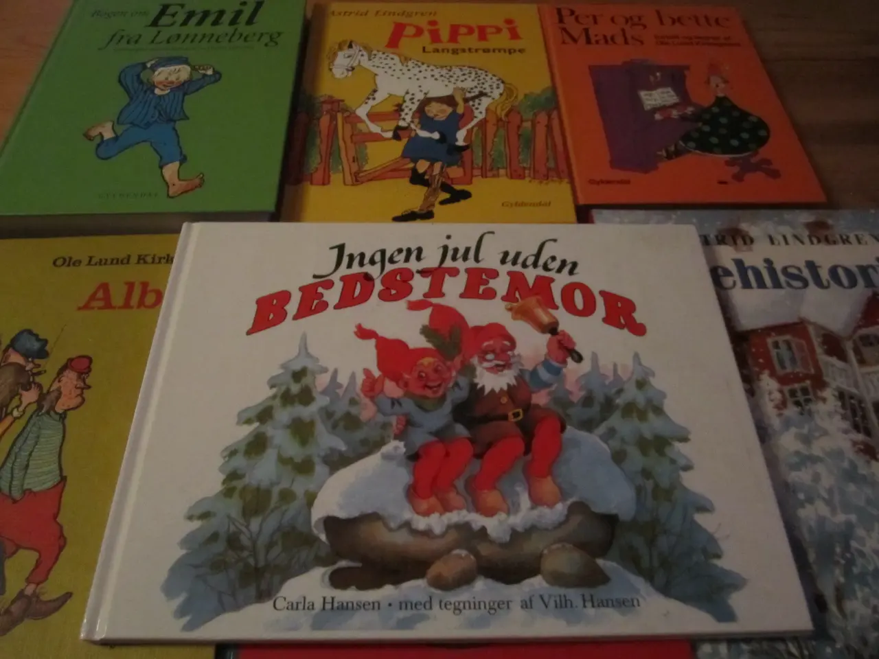 Billede 2 - Mange Skønne BØRNEBØGER. BYD.