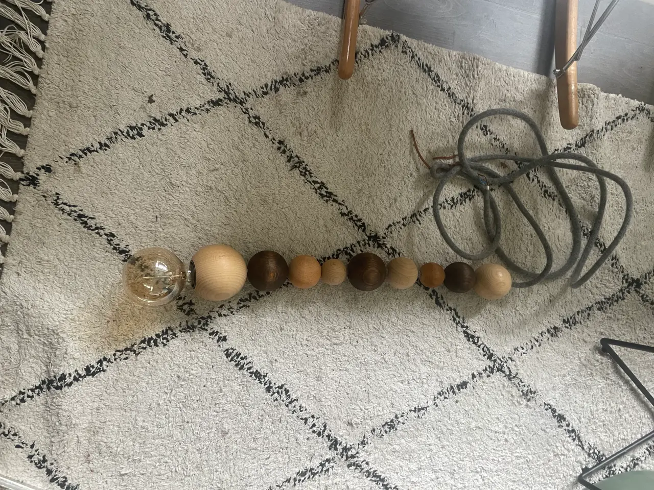Billede 1 - Loftlampe perler på snor