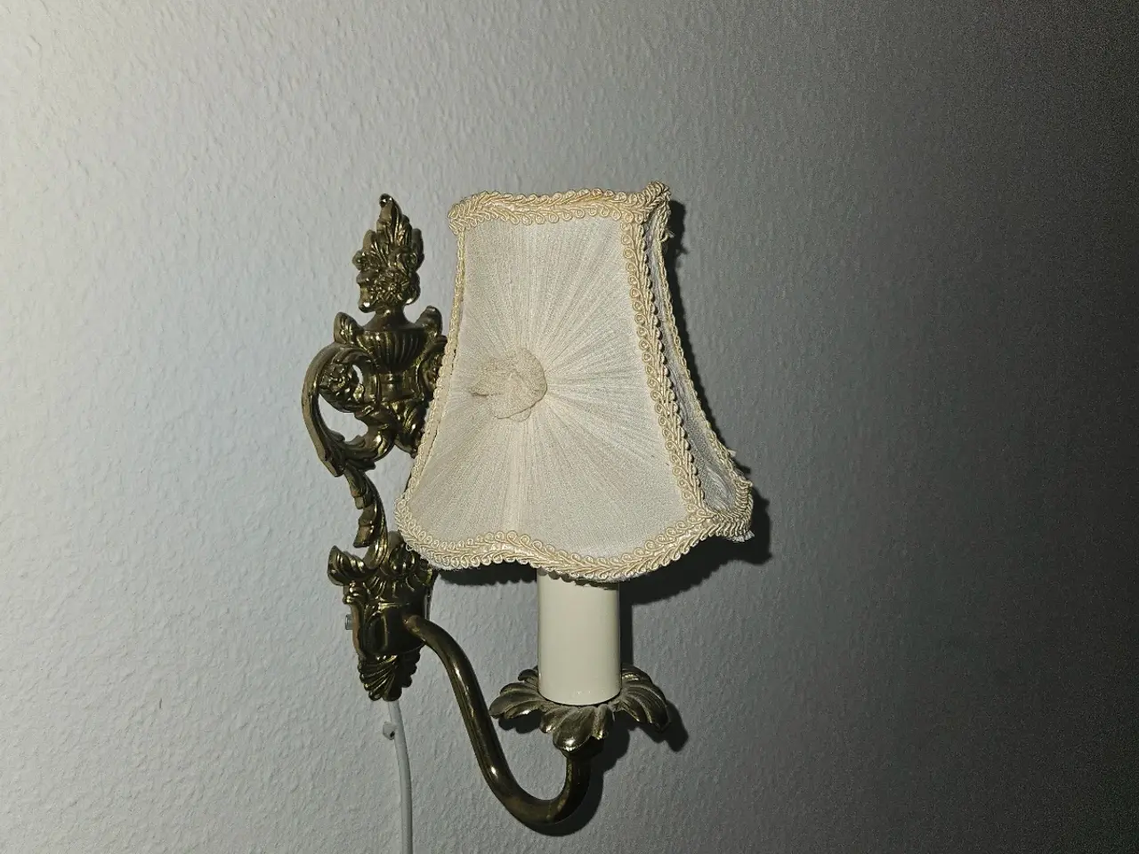 Billede 1 - Fin lampet