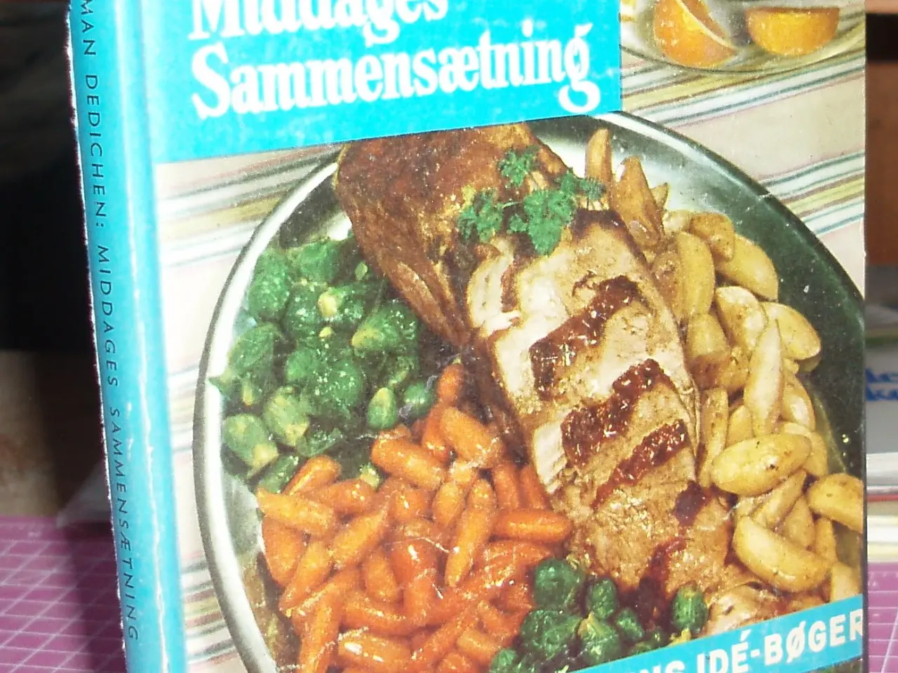 Billede 1 - Husmoderens idé-bøger; Middags Sammensætning