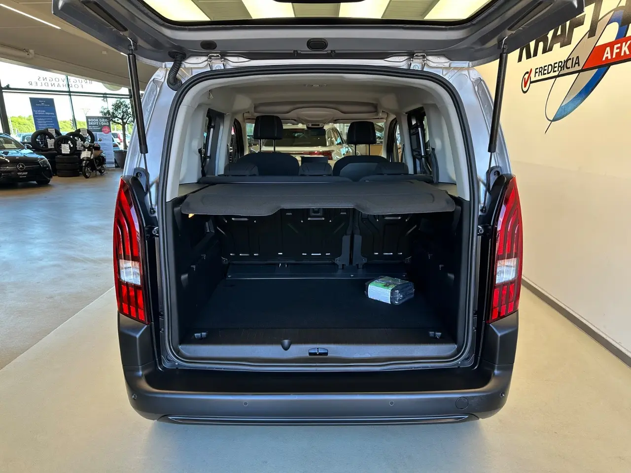 Billede 8 - Peugeot e-Rifter 54 Allure