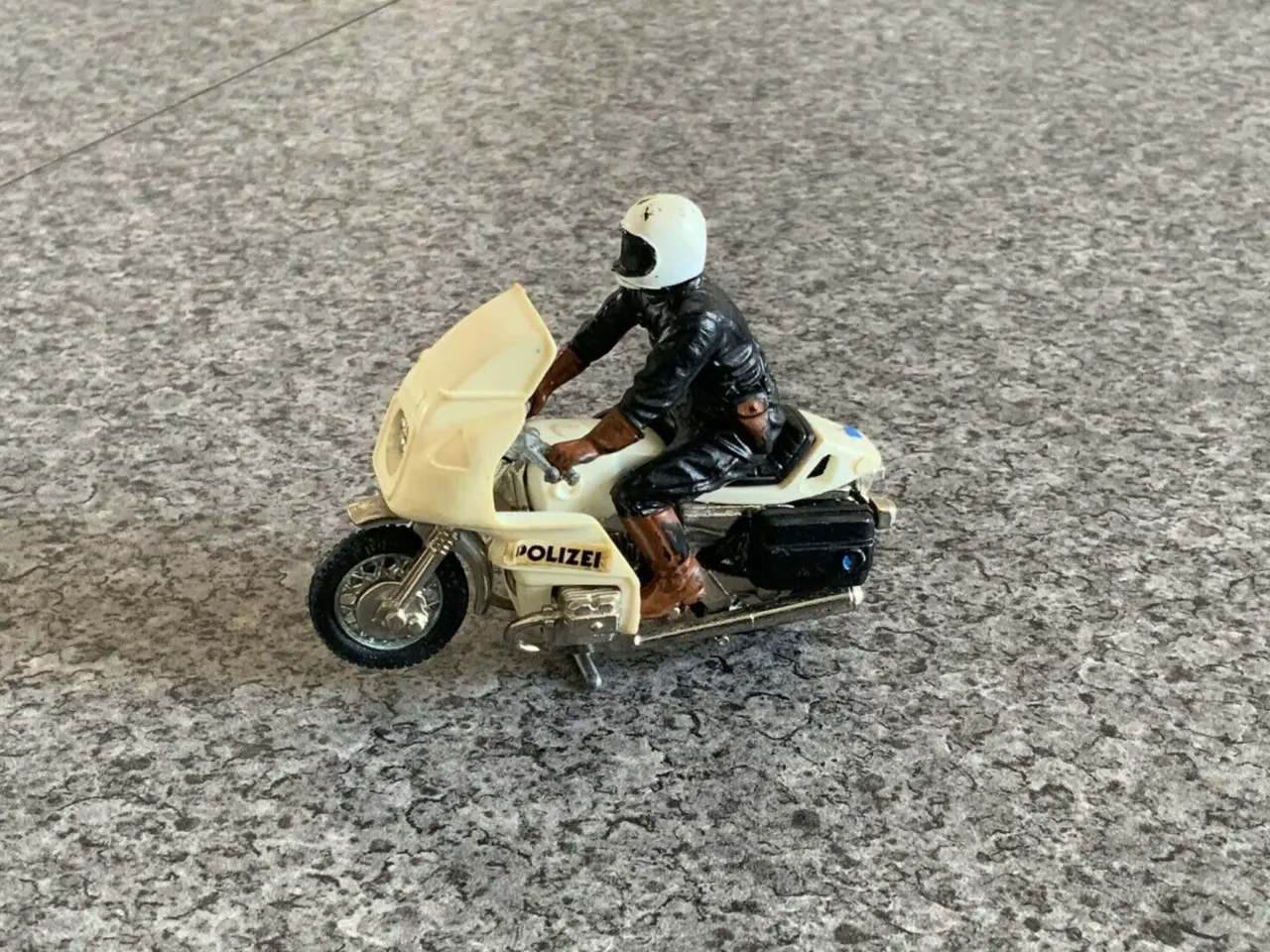 Billede 5 - Britains No. 9695 BMW R100 German Police