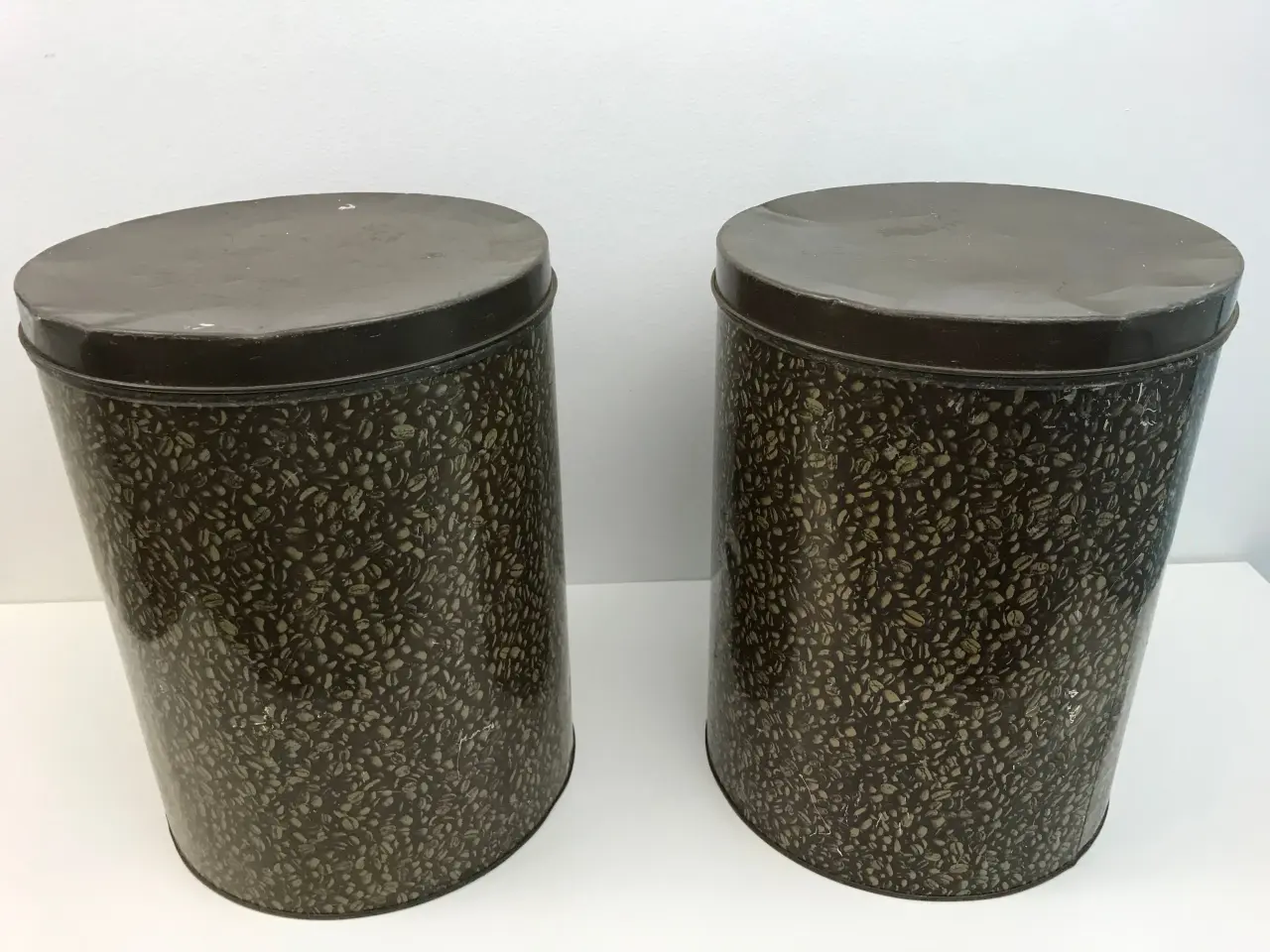 Billede 3 - To store dekorative dåser (retro)