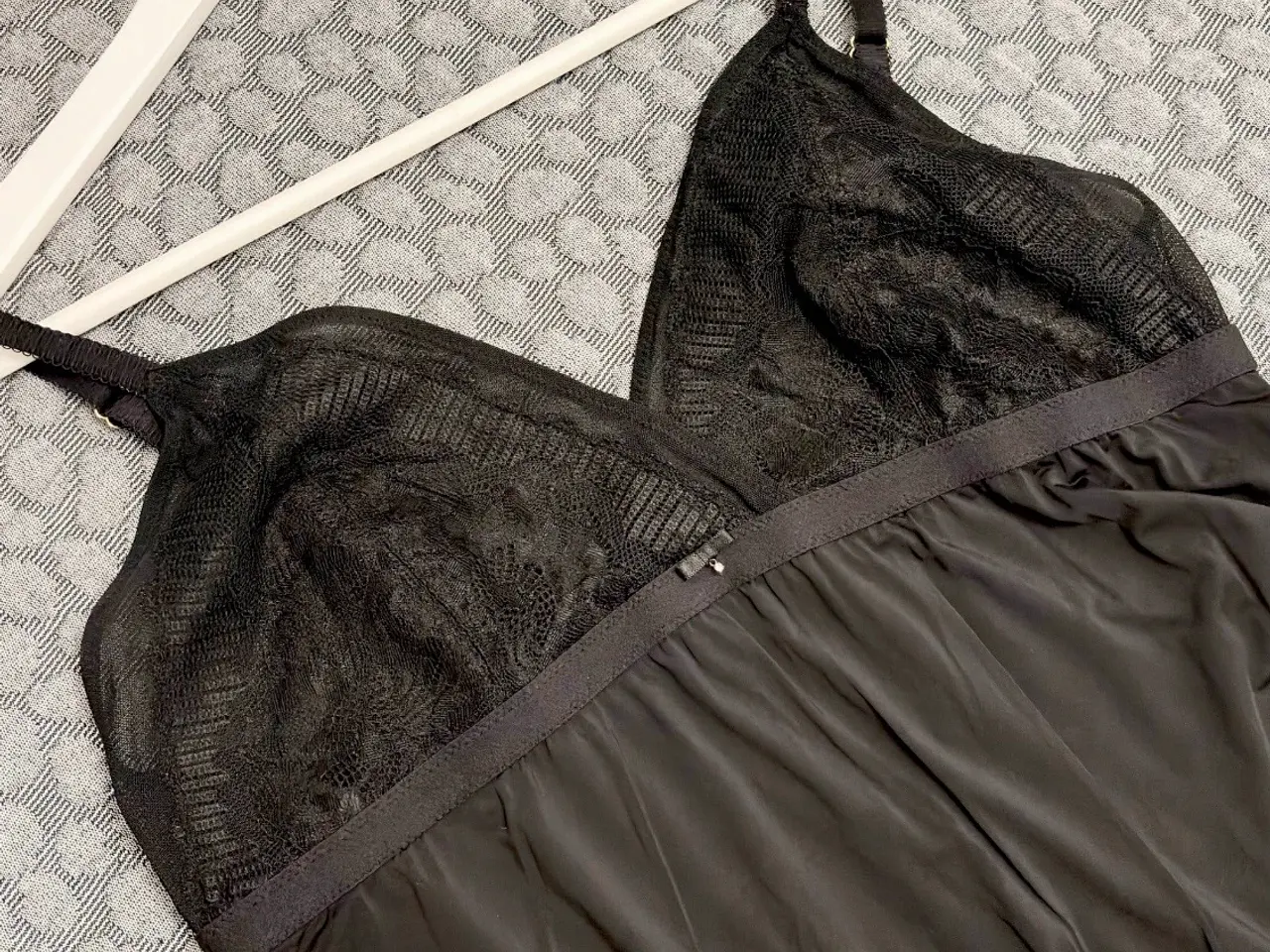 Billede 1 - Chemise fra Charade, S/M