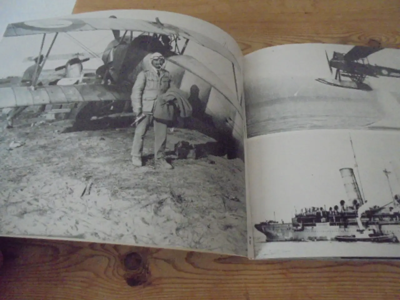 Billede 3 - Flying in the Royal Navy 1914-64 – udg. Fra 1964