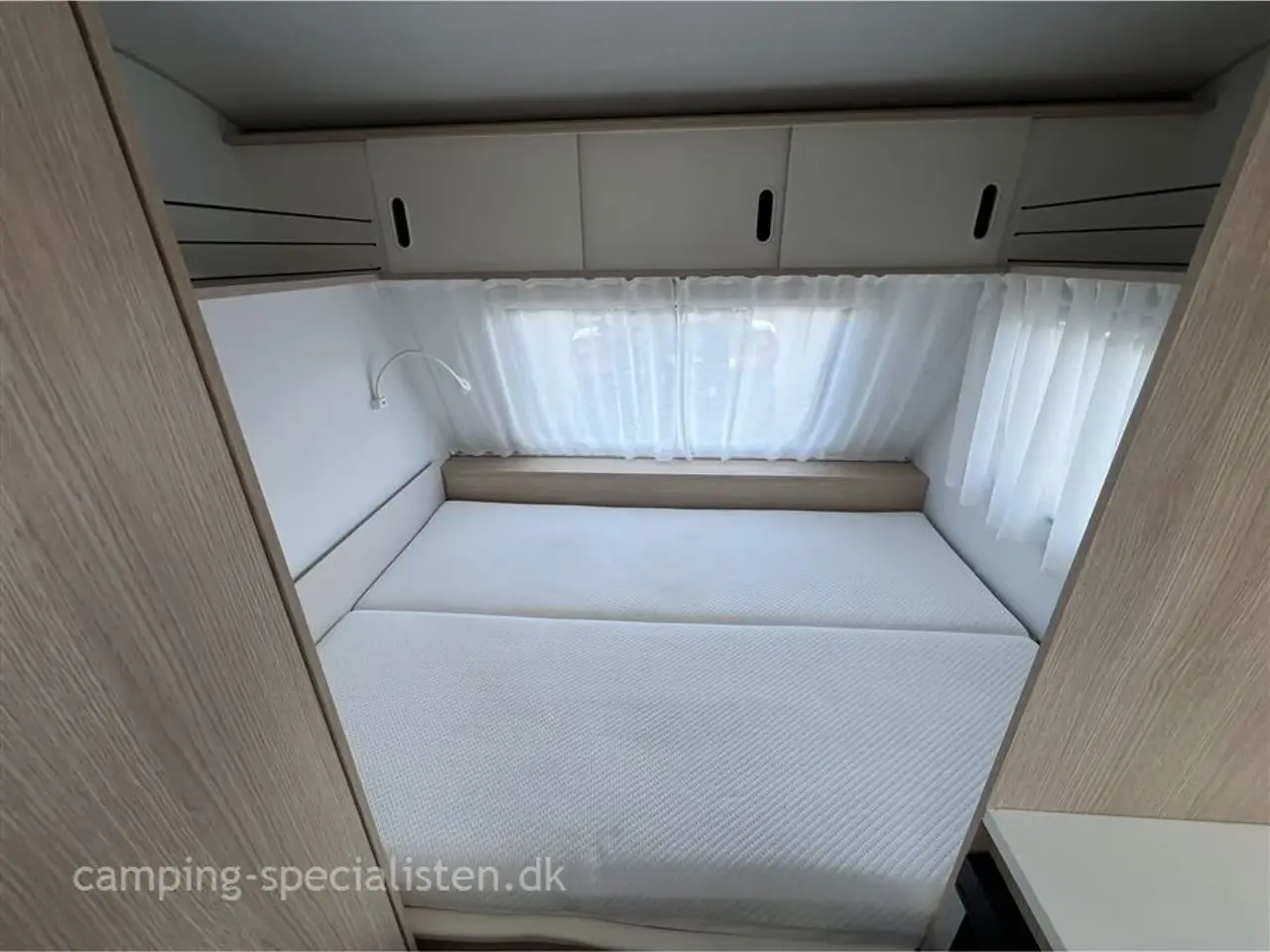 Billede 4 - 2025 - Adria Aviva 400 PS   2025 Adria Aviva 400 PS med 3 meter telt  - se den nu hos Camping-Specialisten.dk