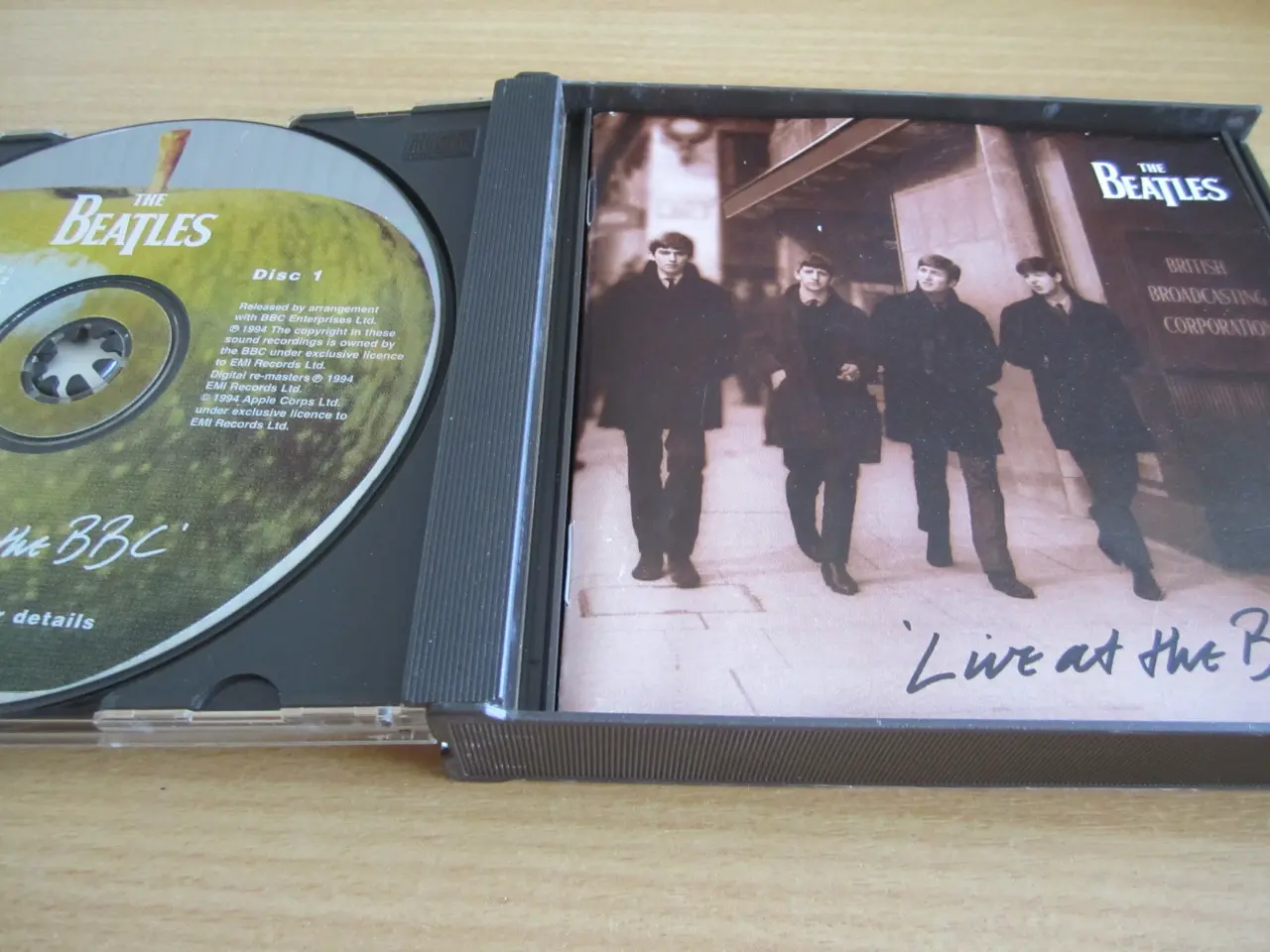 Billede 2 - THE BEATLES. Live at the BBC.