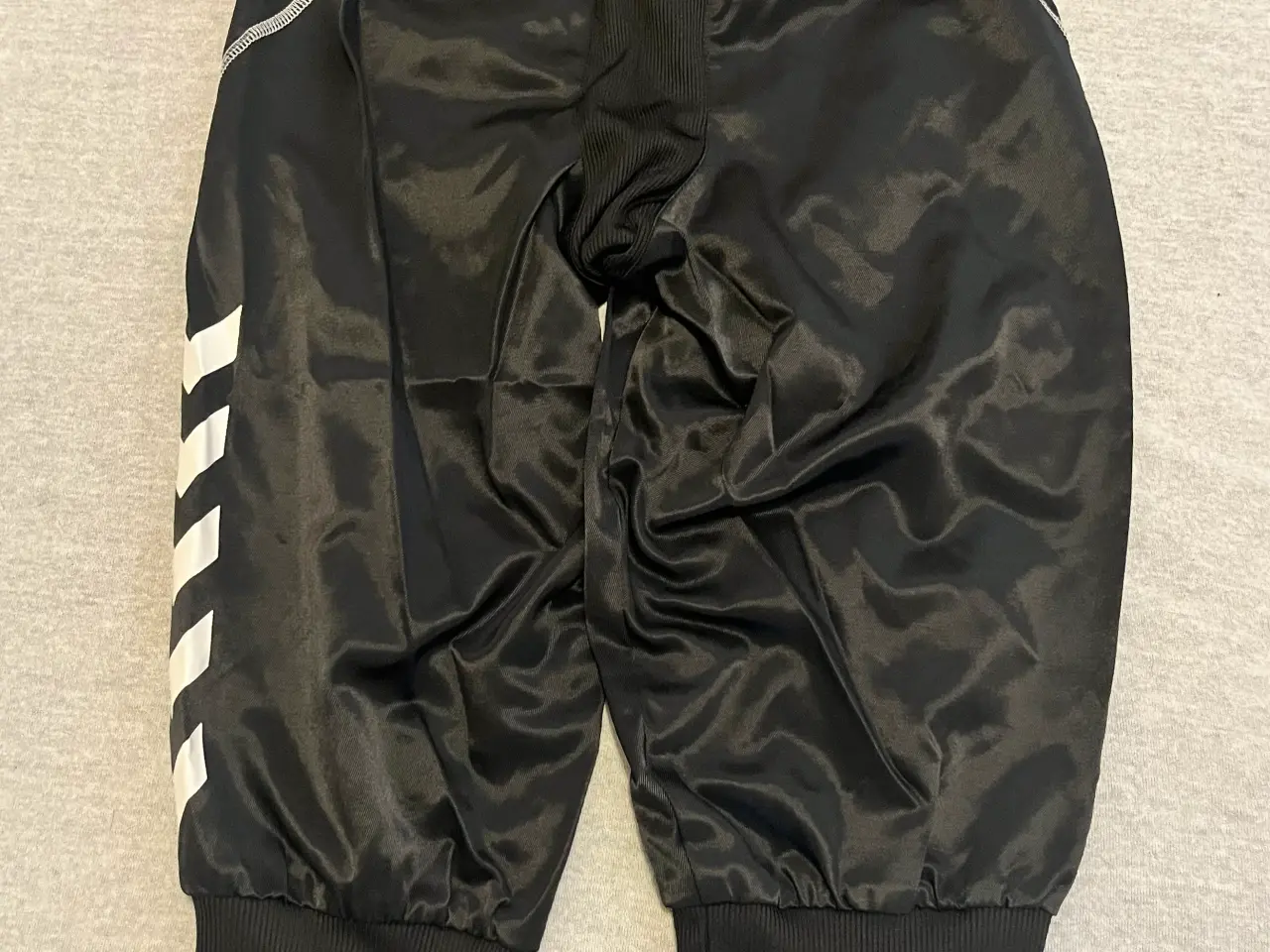 Billede 2 - Knickers fra Hummel.
