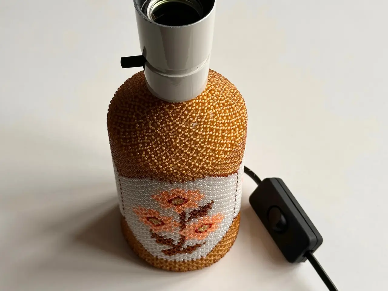 Billede 7 - Perlesyet bordlampe