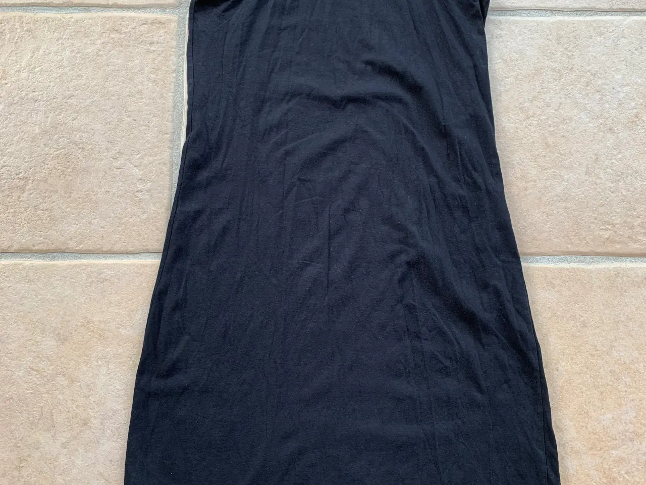Billede 2 - H&M kjole str. 170