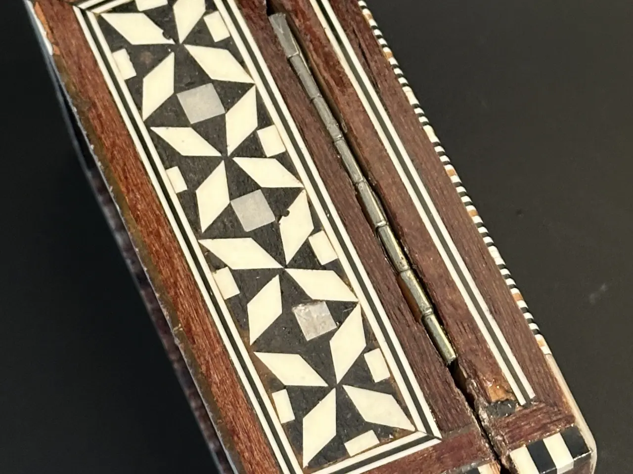 Billede 4 - Vintage egyptisk smykkeskrin med perlemor