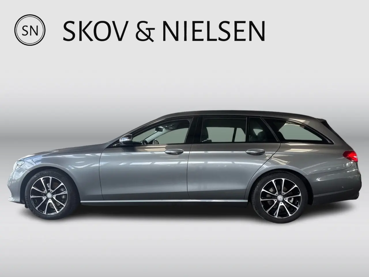 Billede 2 - Mercedes E220 d 2,0 Avantgarde stc. aut.