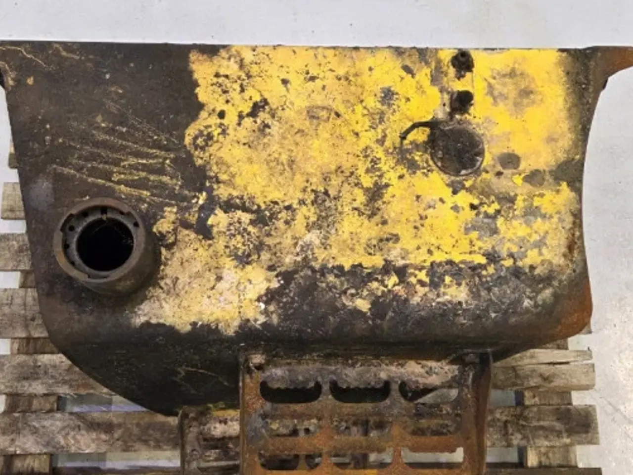 Billede 19 - New Holland LB115B Dieseltank 87355226