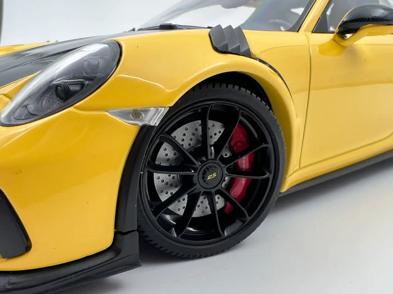 Billede 8 - 2019 Porsche 911 (991.2) GT3 RS 1 af 402 - 1:18