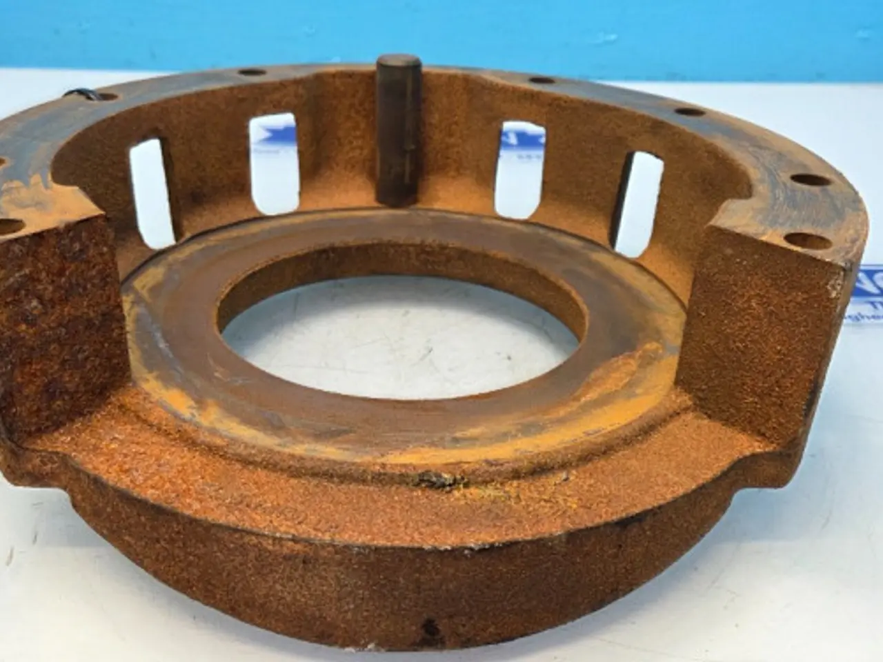 Billede 2 - Ford 7810 Bremsehus E4NN2N099AA