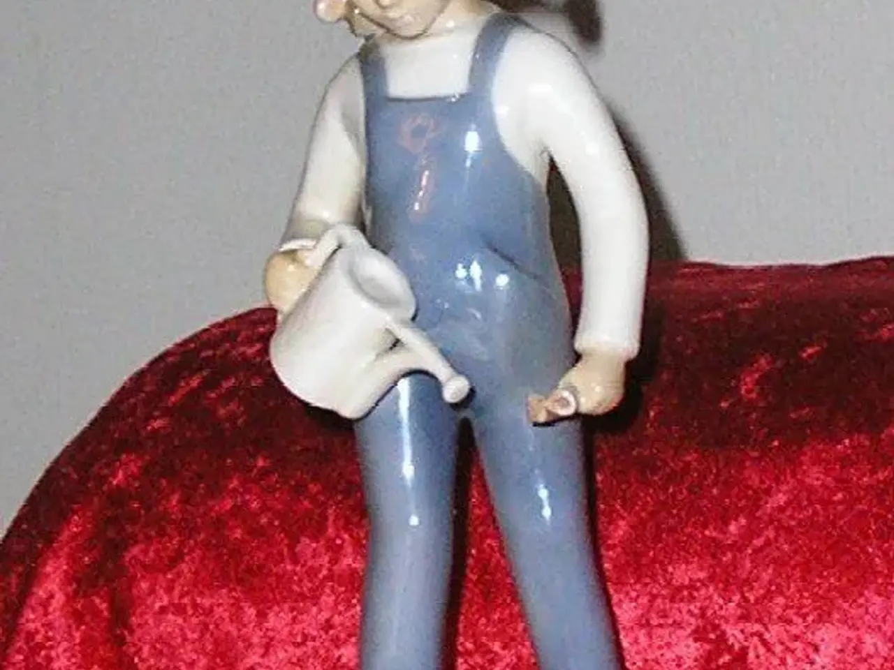 Billede 1 - Figur af lille gatner