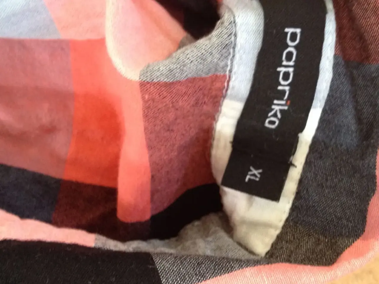 Billede 4 - Paprika skjorte str XL
