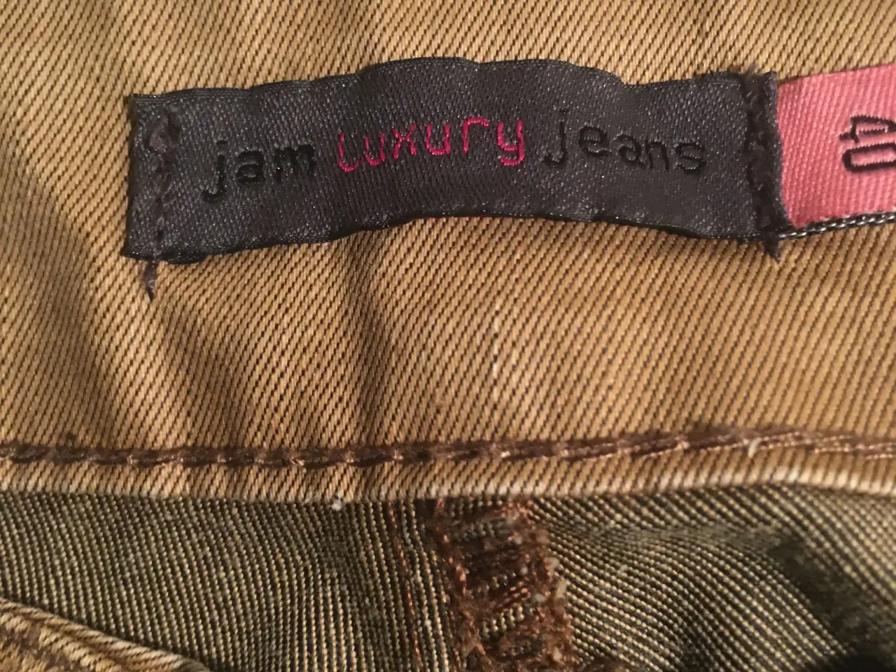 Billede 6 - Helt nye Jam Luxury jeans str. 40