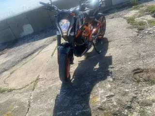 Ktm duke 390
