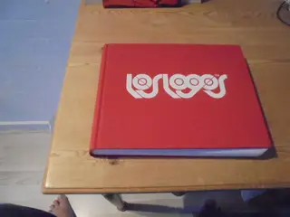 Los Logos – A selected Logo Collection