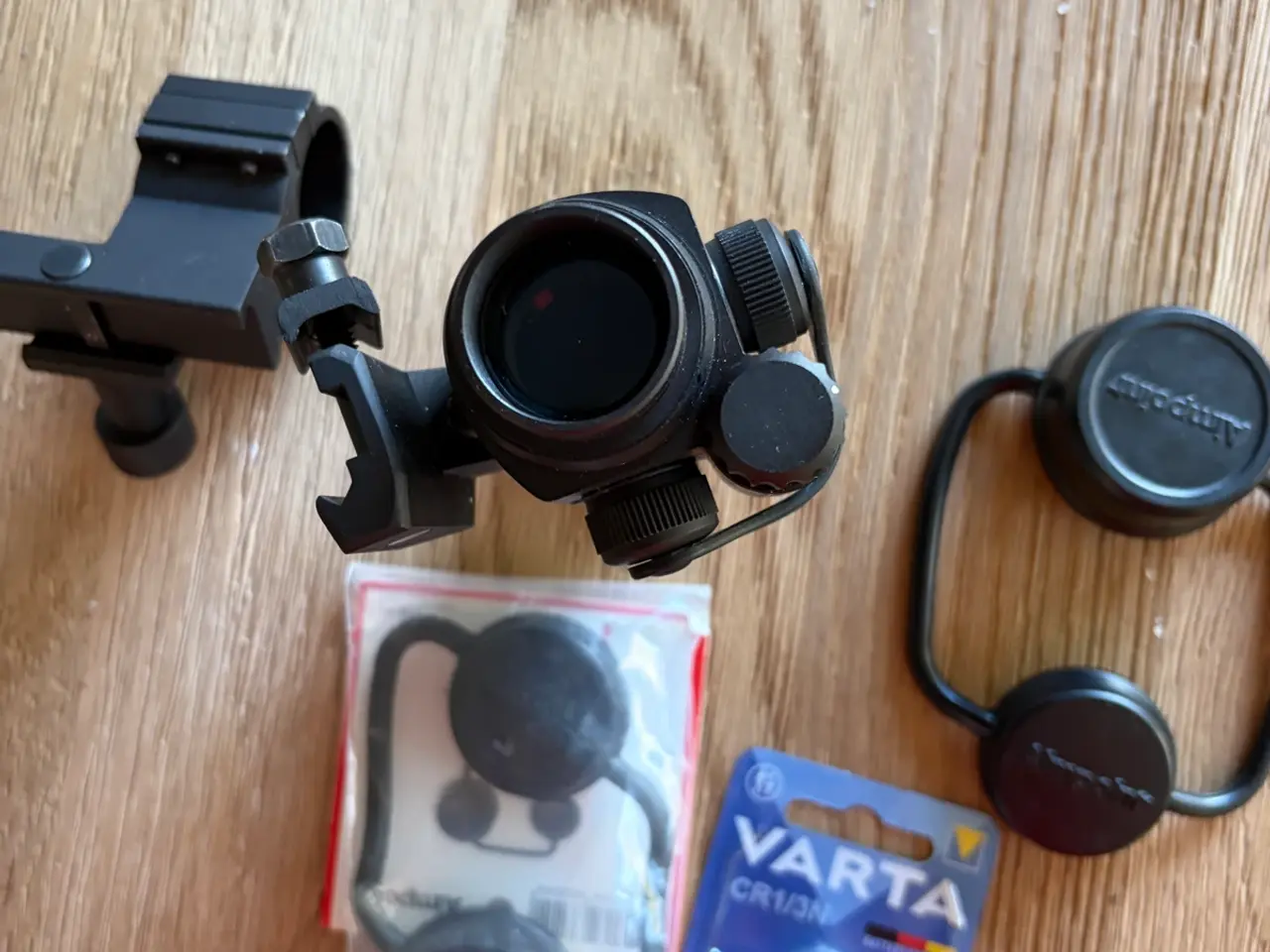 Billede 5 - Aimpoint med montage