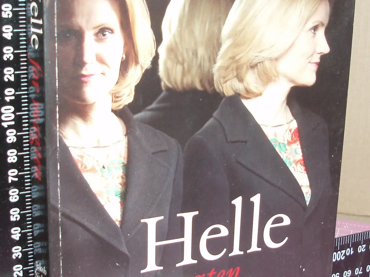 Billede 1 - Helle for magten af Jakob Nielsen