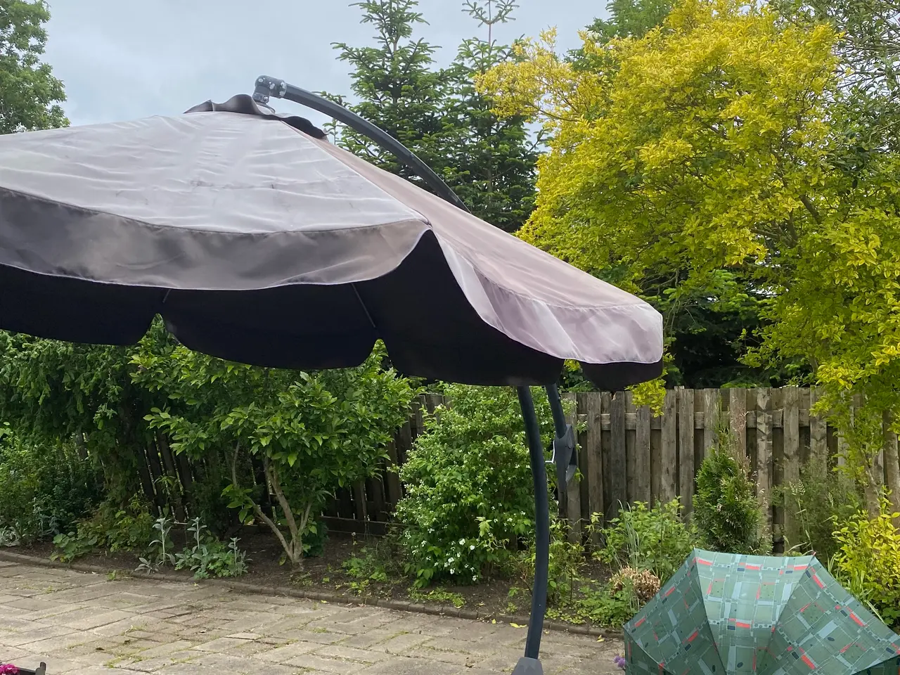 Billede 6 - Stor parasol 