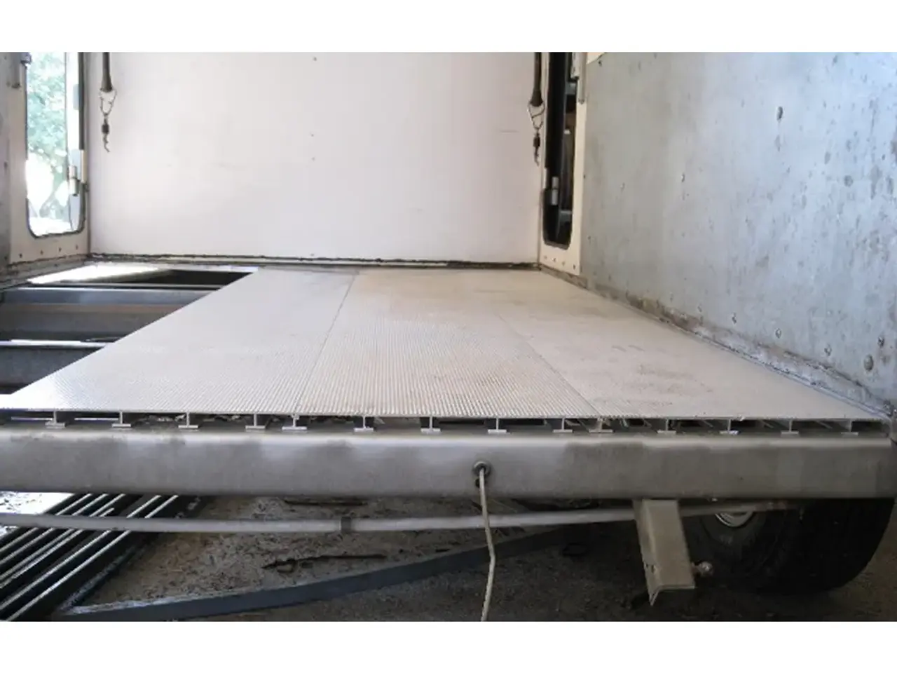 Billede 1 - Alu Profil19x338,3mm L6200 Gulv planker