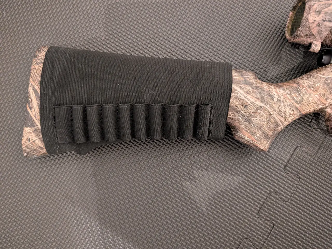 Billede 4 - Savage 93 - 17 HMR Mossy sæt