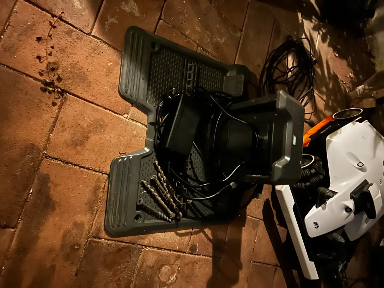 Billede 4 - Robot plæneklipper sælges