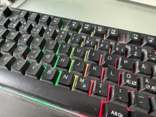 Farverig gamer keyboard k20