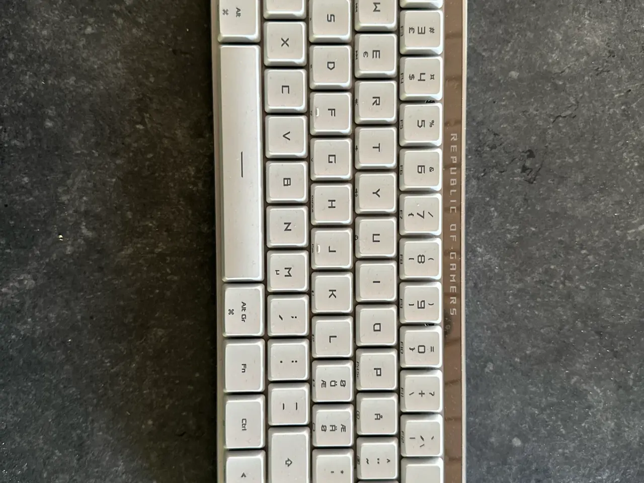 Billede 5 - Asus ROG Falchion RX Low Profile