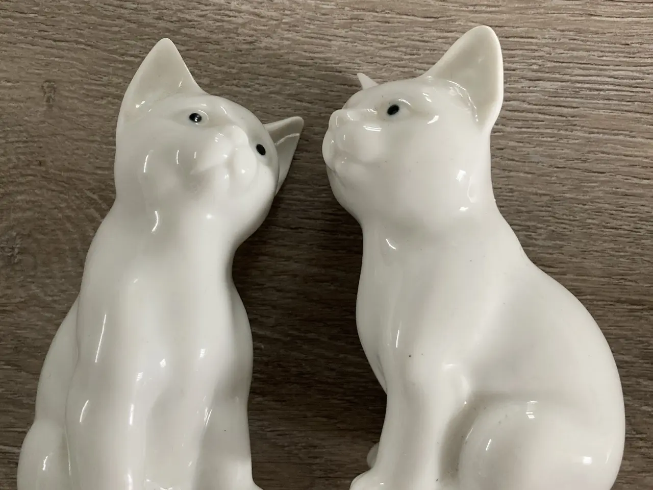 Billede 4 - Katte i porcelæn 