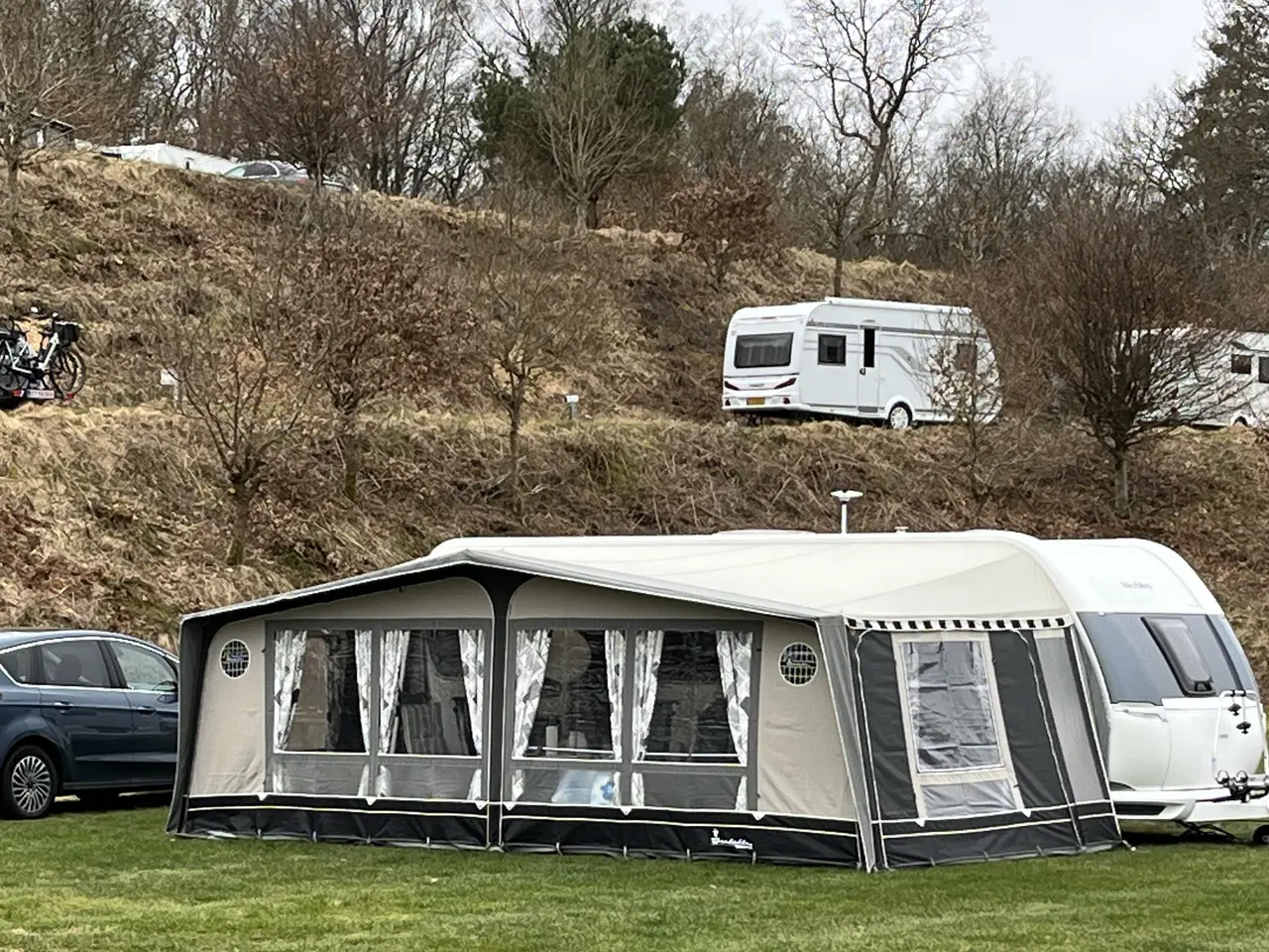 Billede 1 - Hobby De Luxe Edition 650 Kmfe – årg. 2017 Sælges