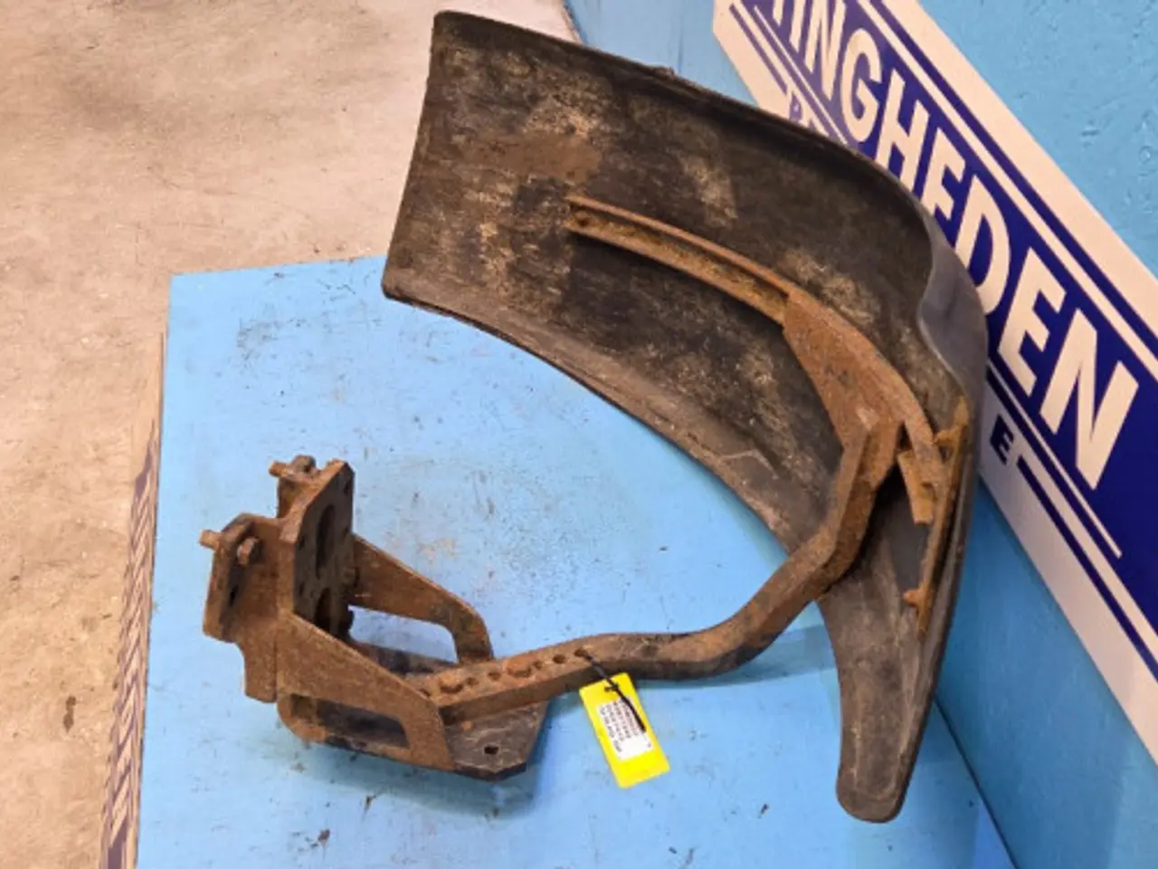 Billede 15 - New Holland T6030 Hjulskærm R. 87582093