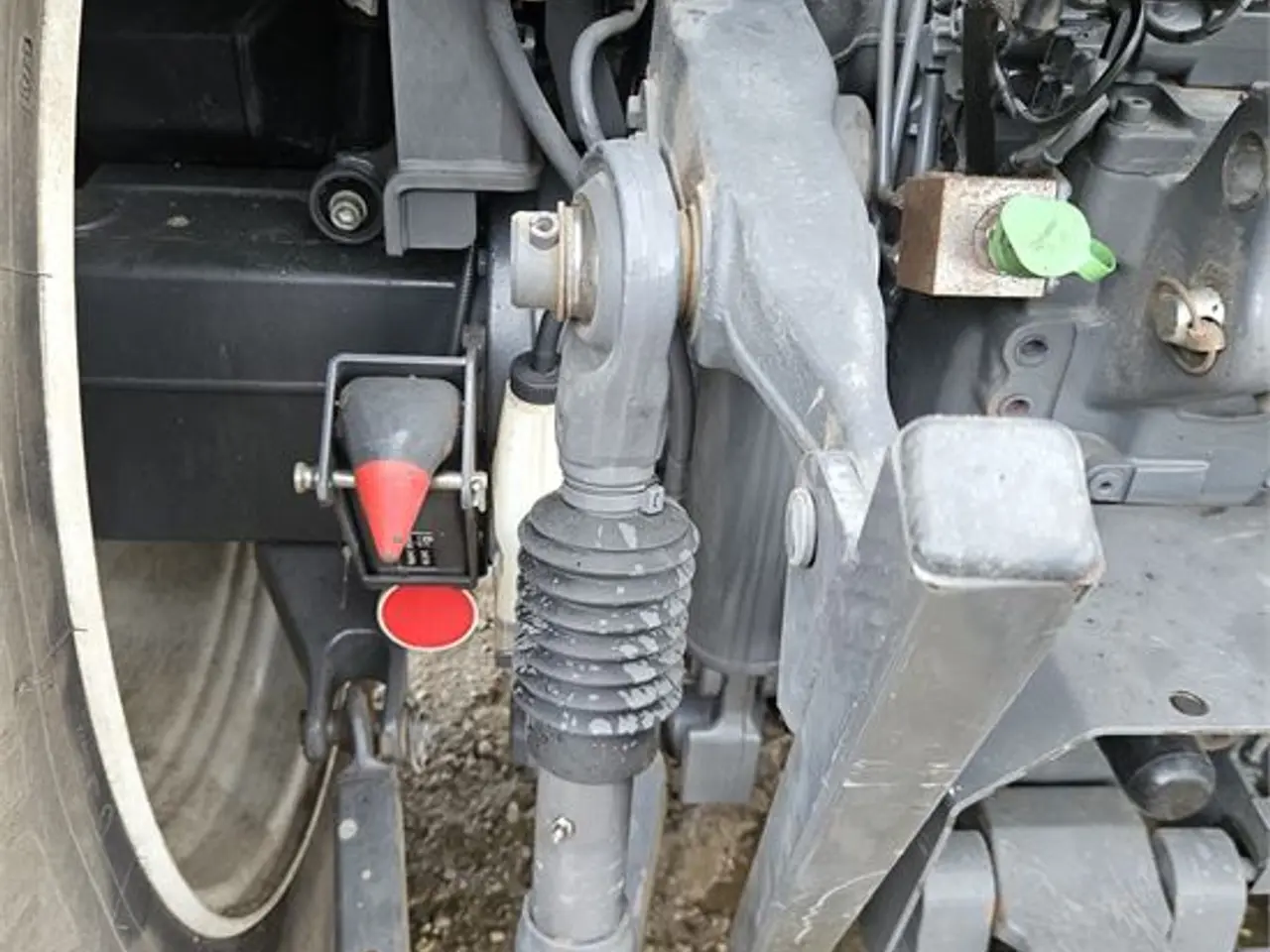 Billede 22 - Valtra N175 Direct Sigma Power - 201 HK - Hauer SGS-2 -  Euro Hitch 2000  - frontlæsser /front loader