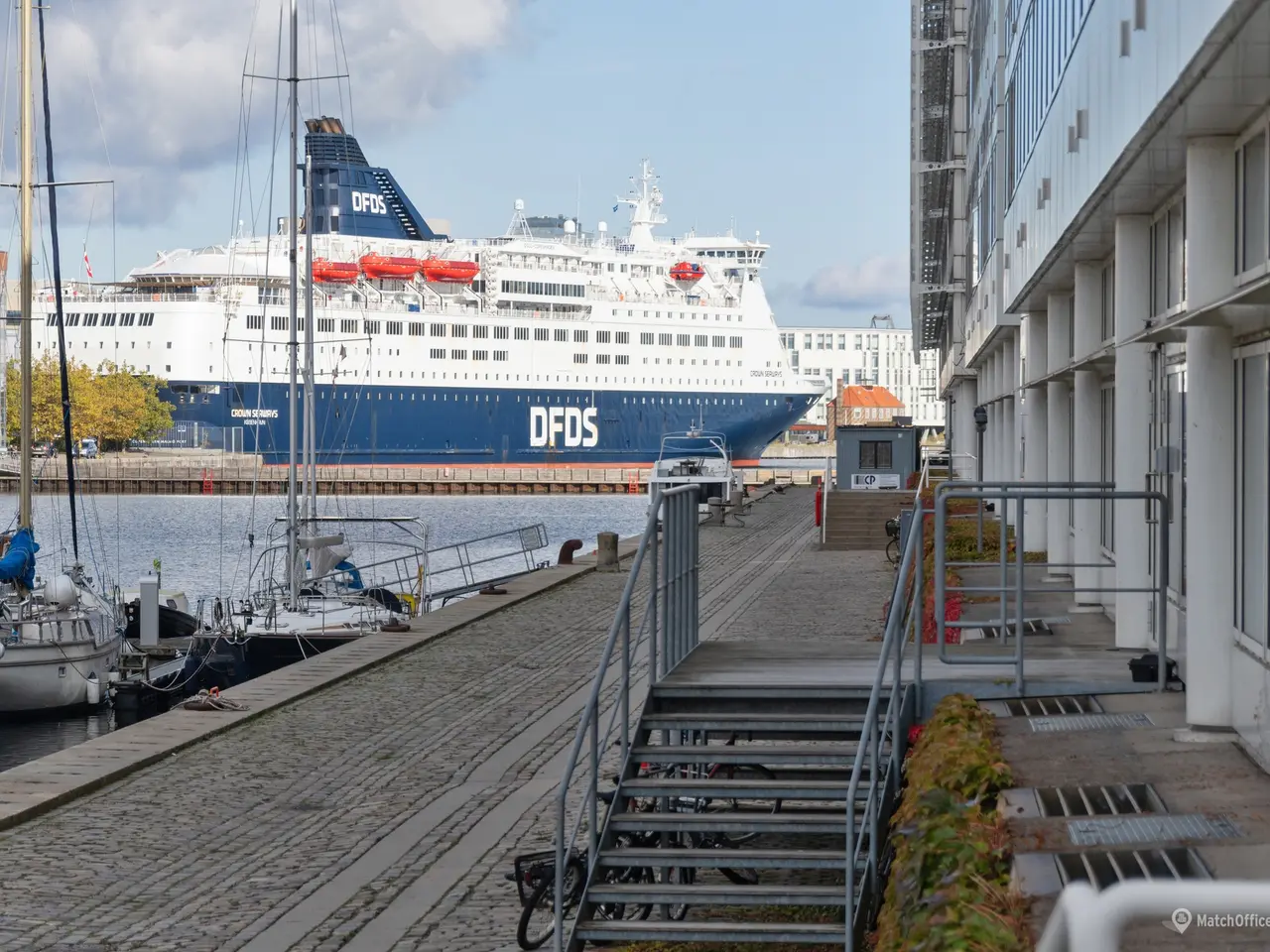 Billede 5 - Kontor i moderne og maritime rammer